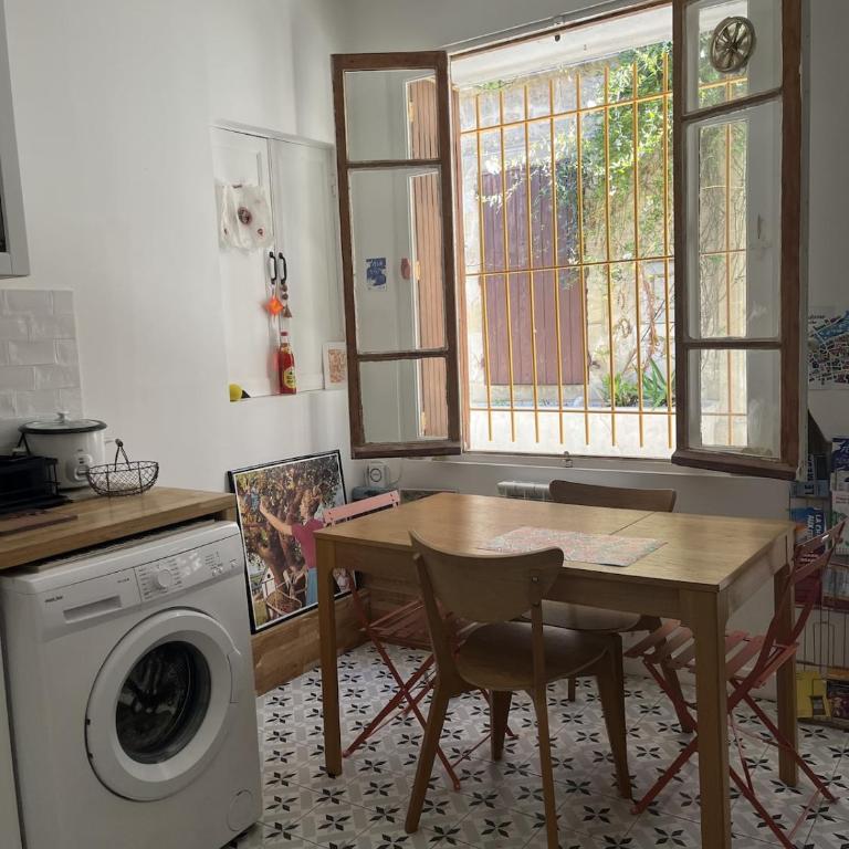 Cosy Yellow House in La Roquette, city center - Apartamento de 1 dormitorio - 13