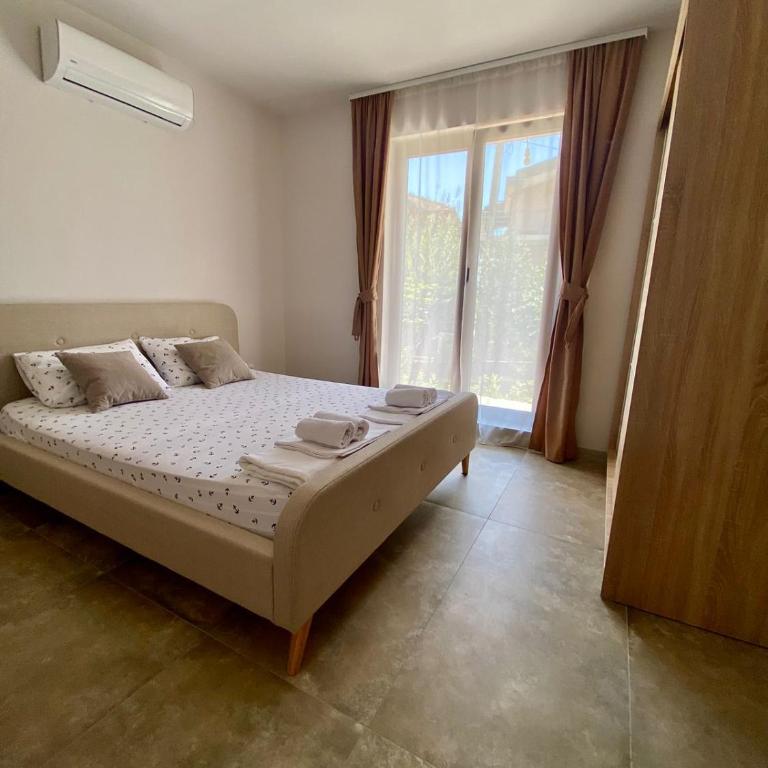Milosavljevic Apartments - Two-Bedroom Apartment with Garden View - 9