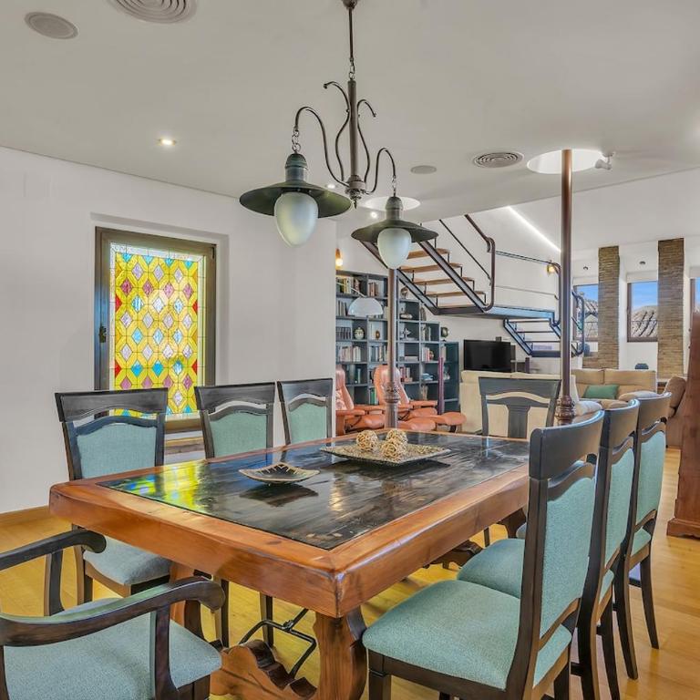 Architect Penthouse with 120m2 Terrace - Three-Bedroom Apartment - 38