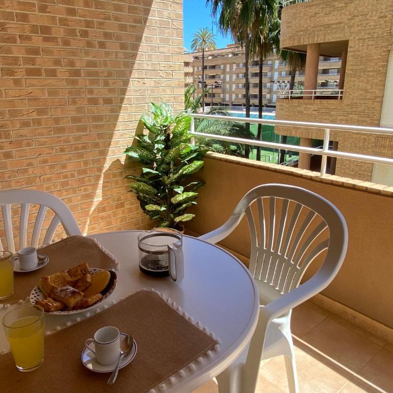 Apartamento a 5 minutos de todo - Three-Bedroom Apartment - 7
