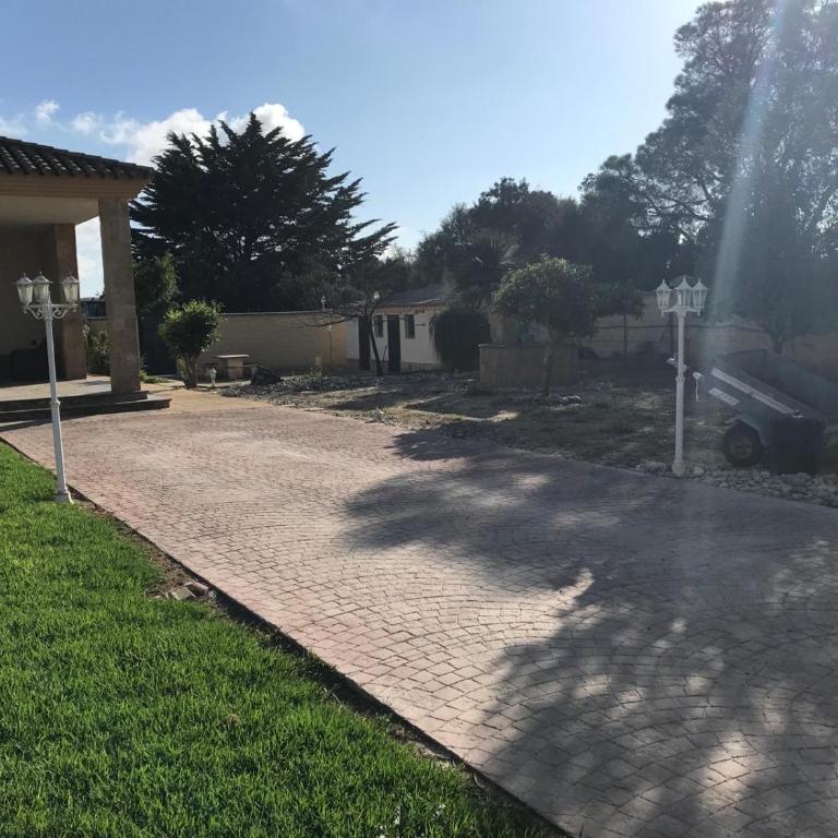 AMPLIO CHALET CON PISCINA y JARDÍN PRIVADO EN EL CORAZÓN DE LA BAHÍA DE CÁDIZ - Casa de 3 dormitorios - 32