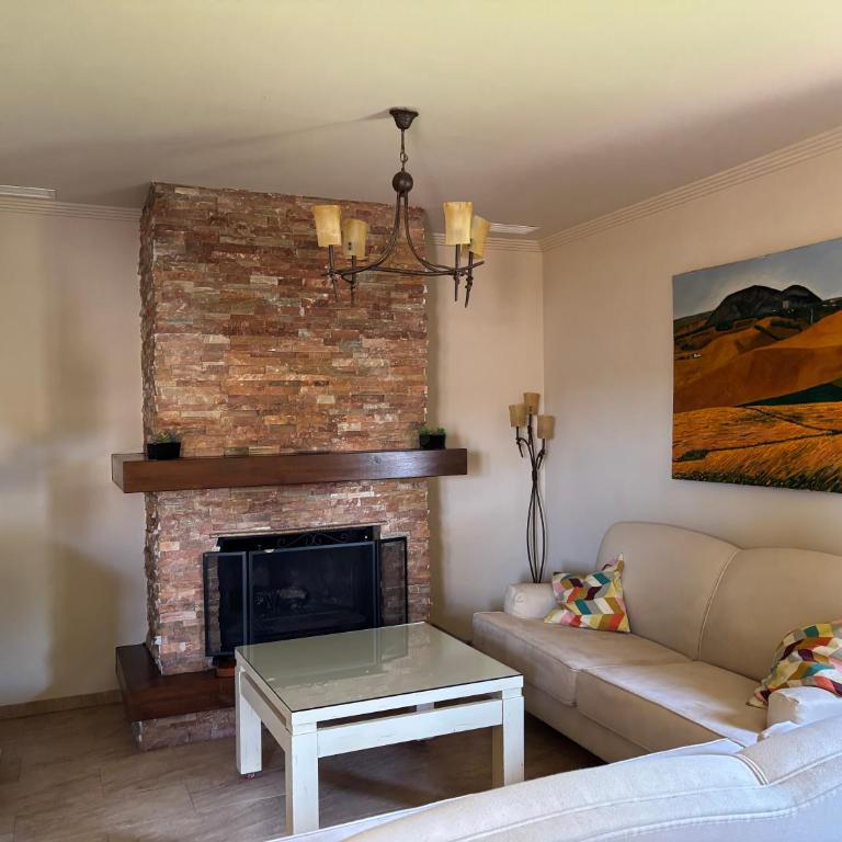 AMPLIO CHALET CON PISCINA y JARDÍN PRIVADO EN EL CORAZÓN DE LA BAHÍA DE CÁDIZ - Casa de 3 dormitorios - 13