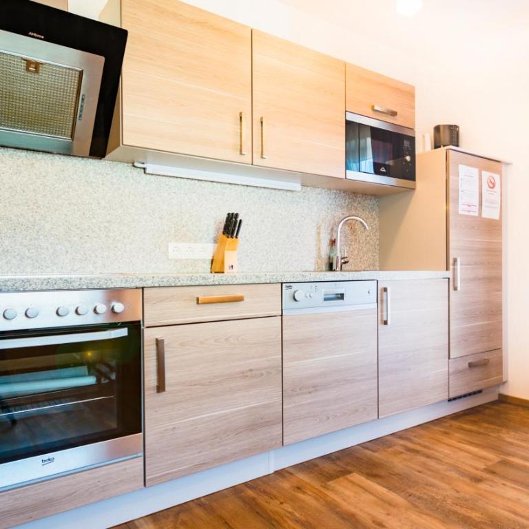Cityhouse Apartments Schladming - Apartment mit 2 Schlafzimmern und Balkon - Nebengebäude - 19