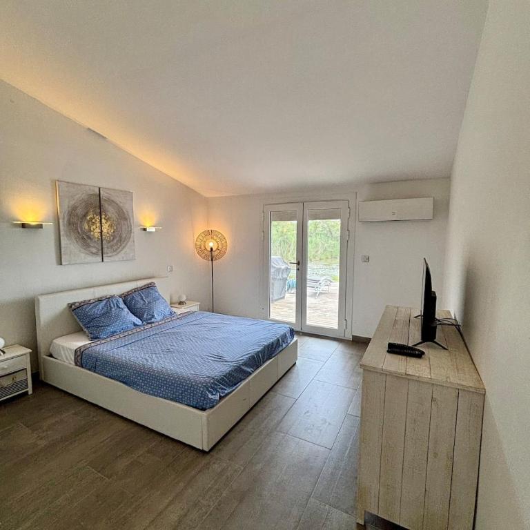 Appartement d exception au cœur de la Camargue - Appartement 2 Chambres - 24
