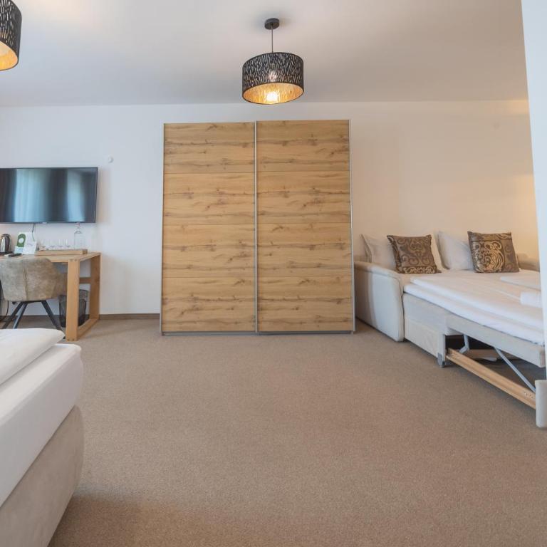 CASA PLUS - Rooms & Apartments - Chambre Familiale Deluxe - 13