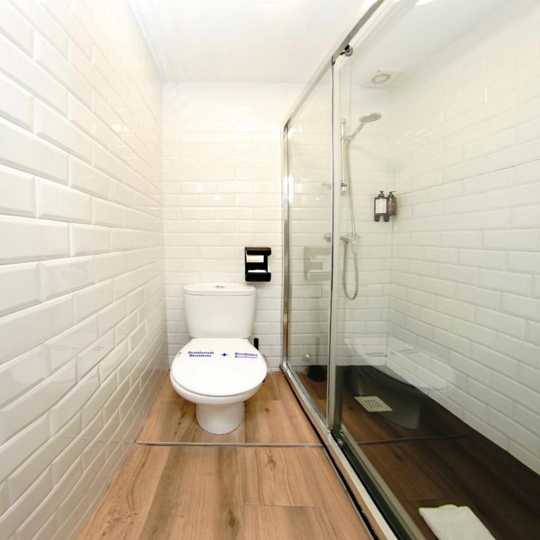 Hotel Zen Airport - Habitación Familiar con servicio gratuito de enlace con el aeropuerto - 7
