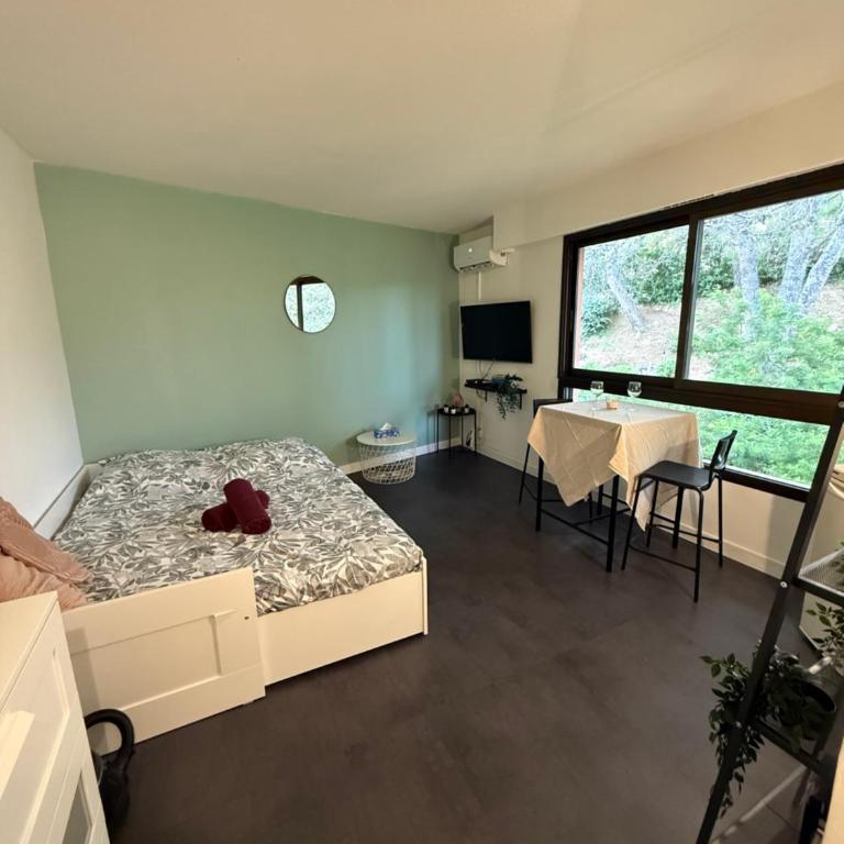 La Pastourelle Studio Close to Sea Pool Parking - Appartement 2 Chambres - 1