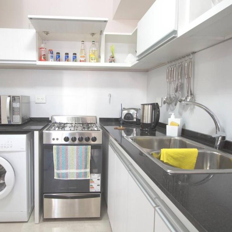 Departamento muy completo en ubicación ideal, Cochera y balcón - Apartamento con balcón - 10