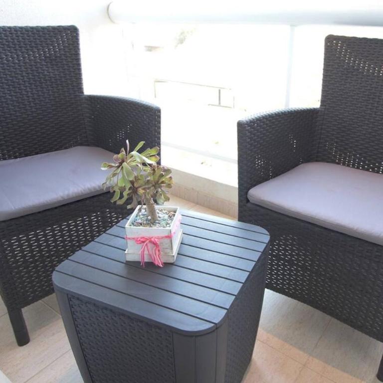 Departamento muy completo en ubicación ideal, Cochera y balcón - Apartamento con balcón - 15