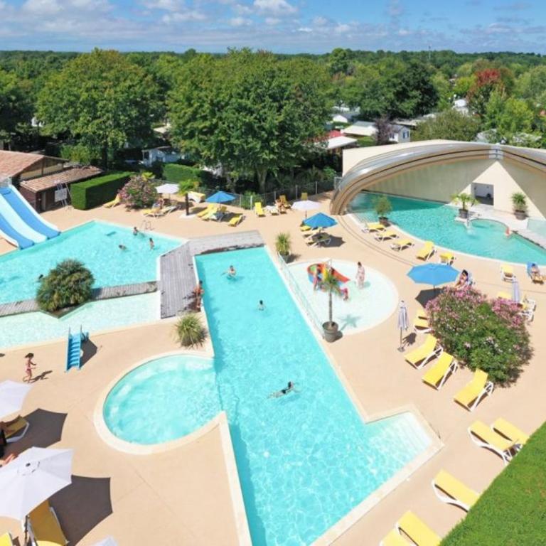 Chalet dans un camping - Chalet 3 Chambres - 6