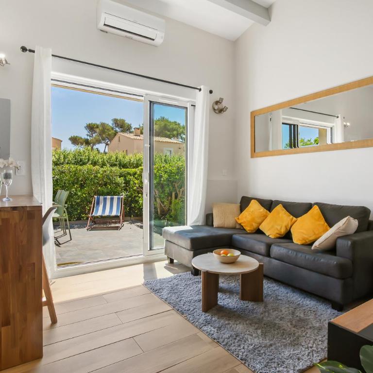 Grand duplex T3 les Estivales proche naturiste - Appartement 2 Chambres - 5