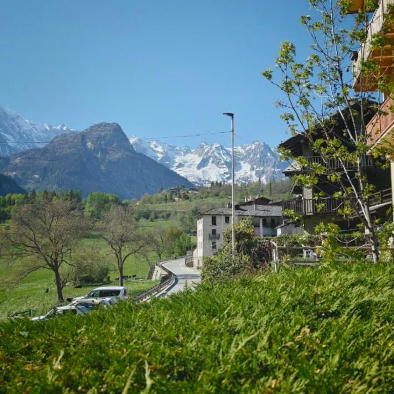 Maison Chevalier - Heidi - Maisons de Charme Valle d'Aosta - Appartamento Deluxe a due passi da Courmayeur - Appartamento con 1 Camera da Letto - 2