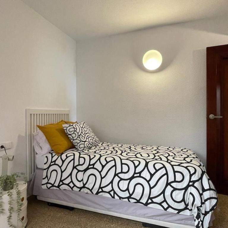 Large beachfront apartmen mediterranean views - Apartamento de 3 dormitorios con vistas al mar - 20