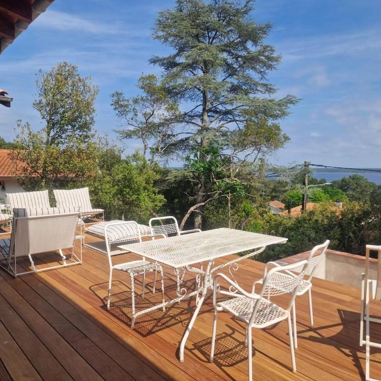 Panoramic Water Tower and Perched Cabin - Villa - 17