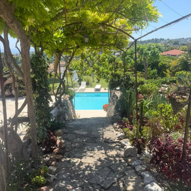 Le mas des iris Antibes vue mer - Villa - 22