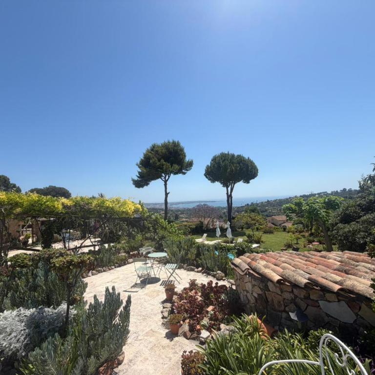 Le mas des iris Antibes vue mer - Villa - 25