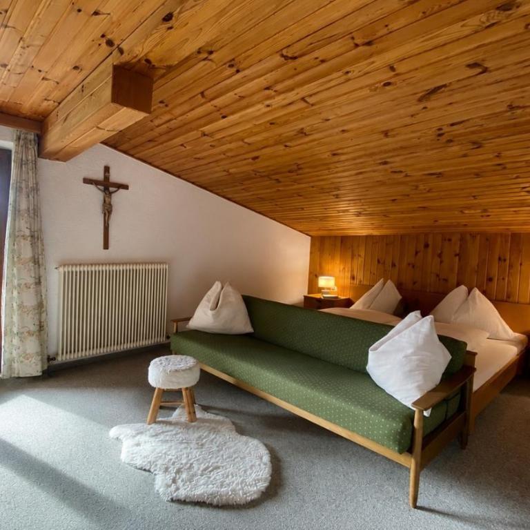 Wolfbachgut - Ferienwohnung 4 - Apartment mit 1 Schlafzimmer und Gartenblick - 1