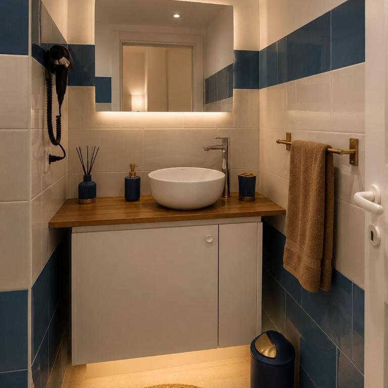 Centro Storico - Palazzo Manara - Note di Blu - Appartamento con 1 Camera da Letto - 3