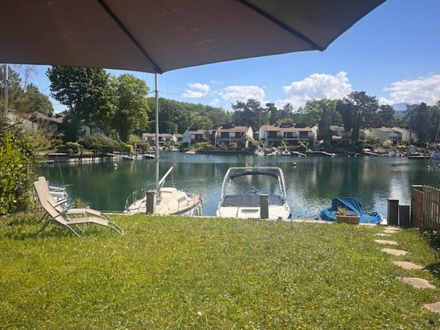 MAISON dans la MARINA de PORT RIPAILLE avec PLACE DE BATEAU Pieds dans l eau - Maison 2 Chambres - 12
