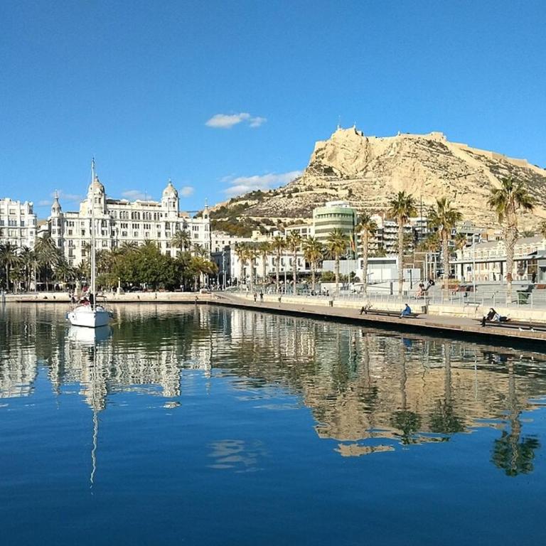 Ca Ruth II, Centro Histórico, frente a la playa de Alicante - Two-Bedroom Apartment - 32