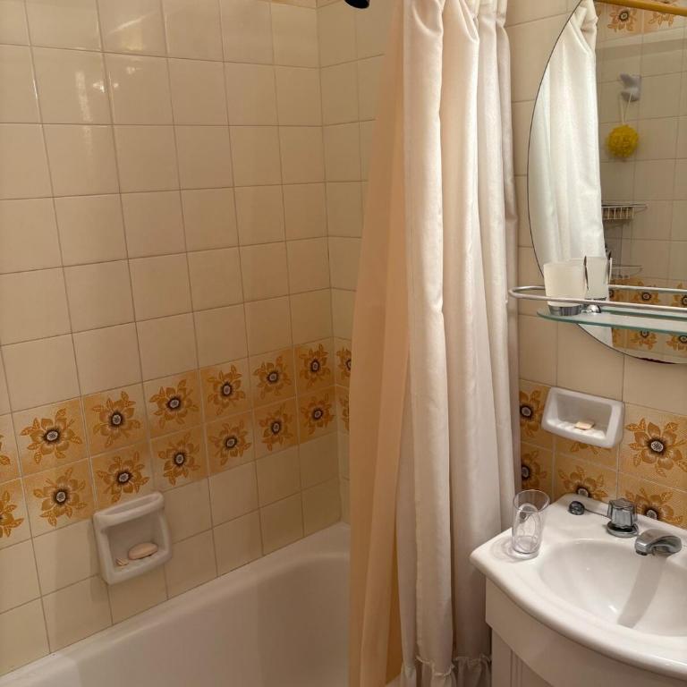 Departamento 2 ambientes - La Perla Mar del Plata - Apartamento de 1 dormitorio - 2