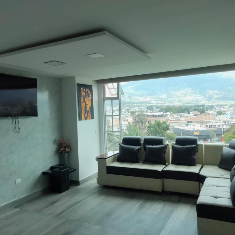 HOSPEDAJE YACUCALLE - Family Suite - 3