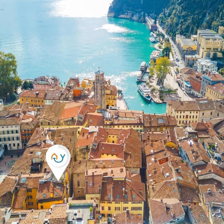 Casa Alpino - One Bedroom Apartment with Balcony 1 - 9