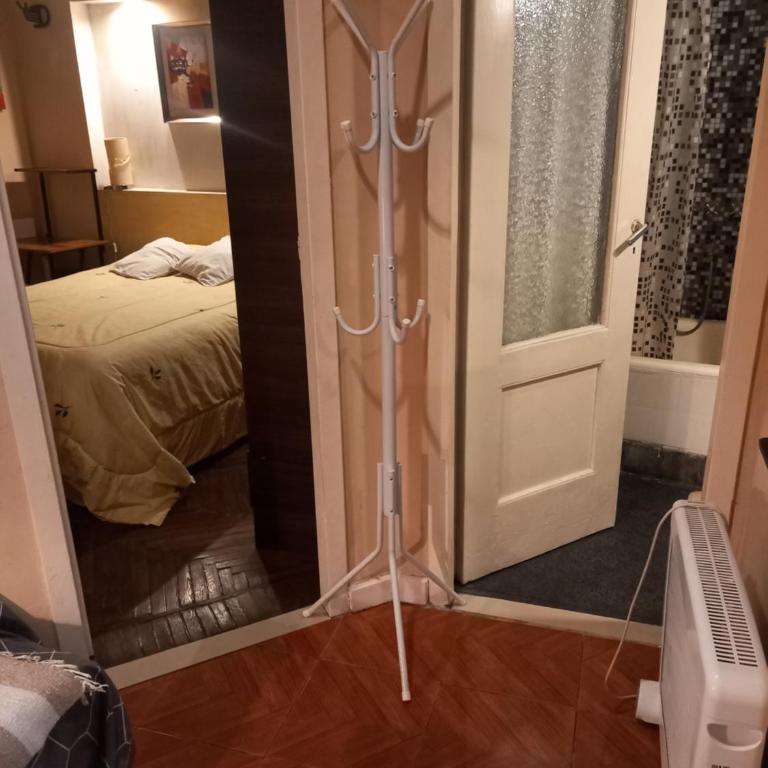 Departamento PB Frente Almagro - Two-Bedroom Apartment - 8