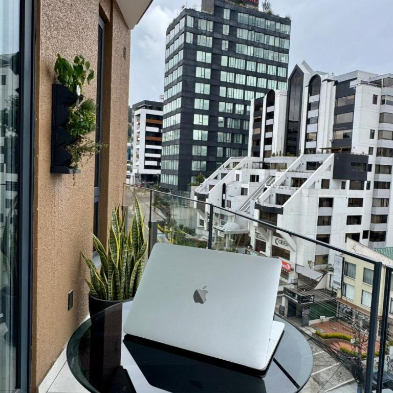 Luxury studio with balcony Avenida Portugal Quito - Apartamento de 1 dormitorio - 15