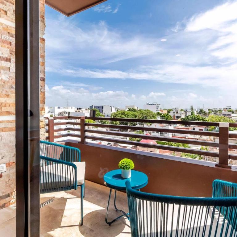 Rooftop Pool Oasis Walk To Beach & 5Th Avenue - Apartamento de 1 dormitorio con balcón - 7