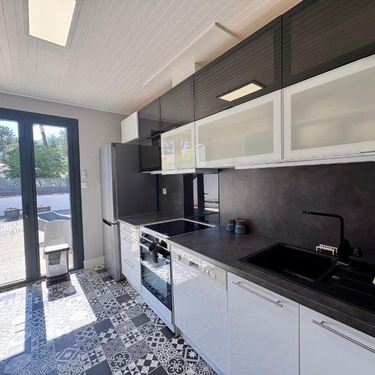 Maison au calme proche plage - 6 pers. - FR-1-323-621 - Maison de Vacances - 23