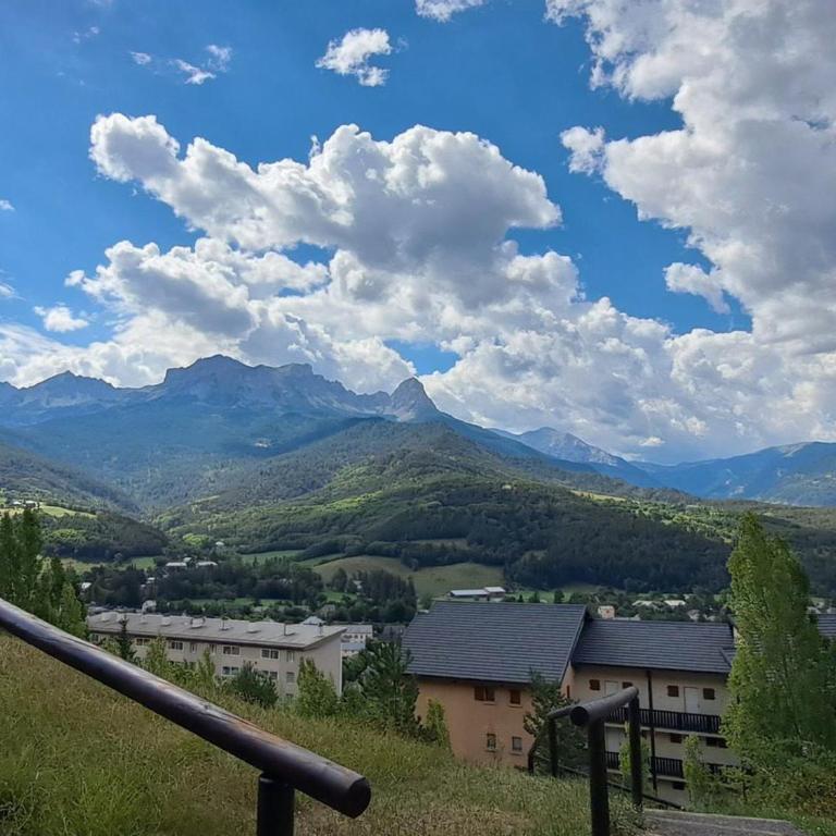 Appartement cosy, vue montagne - 4 pers. - FR-1-165A-217 - Apartment - 10