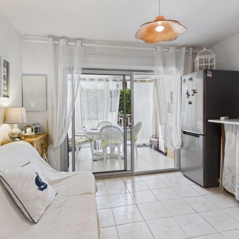 Studio avec piscine, parking - 4 pers. - FR-1-326-881 - Studio - 5