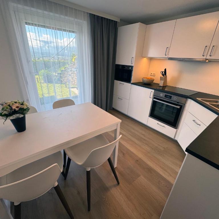 Panorama-Retreat am Waldrand nahe Seen und Bergen - Apartment mit 1 Schlafzimmer - 7