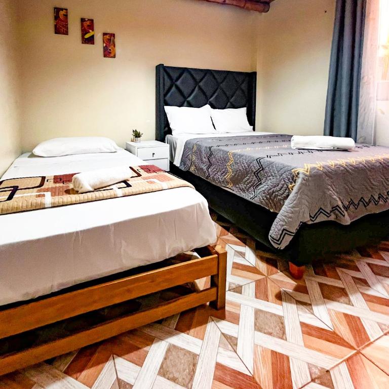 Hospedaje Josué Paracas - Habitación Triple con baño privado - 6