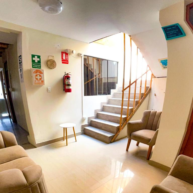 Hospedaje Josué Paracas - Habitación Doble con baño privado - 27