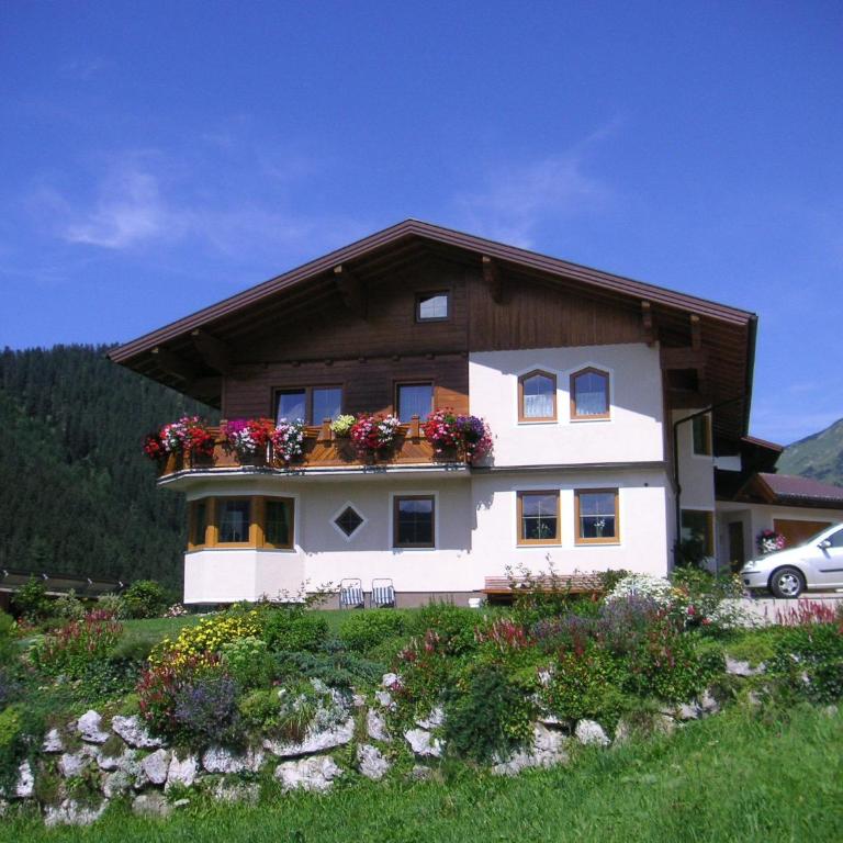 Aparthaus Birkenheim - Two-Bedroom Apartment (2-3 Adults) with Balcony - 1