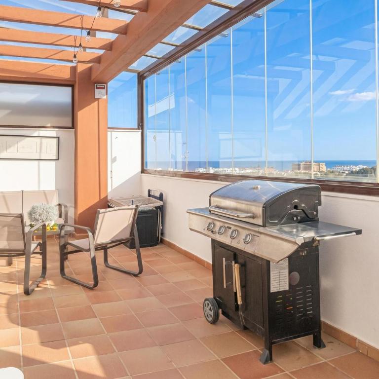 Luxury Cala Blanca Walking To Beach - Happy Rentals - Deluxe Apartment - 8