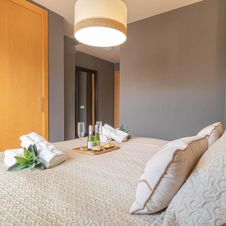 Luxury Cala Blanca Walking To Beach - Happy Rentals - Deluxe Apartment - 14