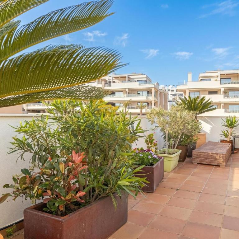 Luxury Cala Blanca Walking To Beach - Happy Rentals - Deluxe Apartment - 25