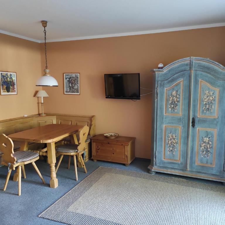 FeWo Garmisch - Appartamento con 1 Camera da Letto - 3