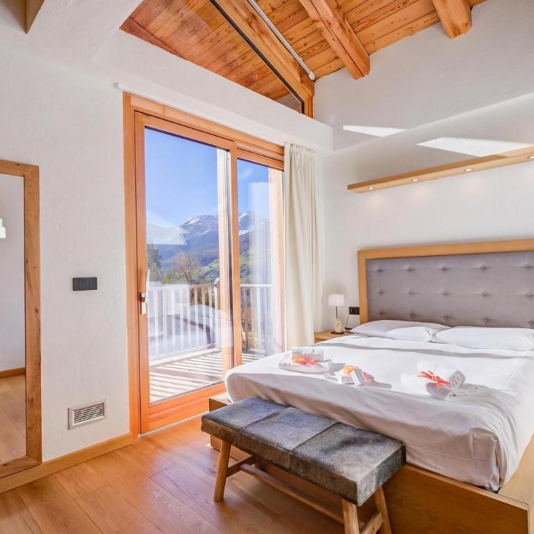 Chalet Merveille Ski In - Ski Out for 9 - Chalet - 21