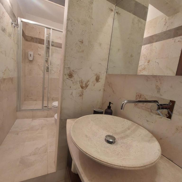 Vieri Home in Florence - Appartamento con 2 Camere da Letto - 23