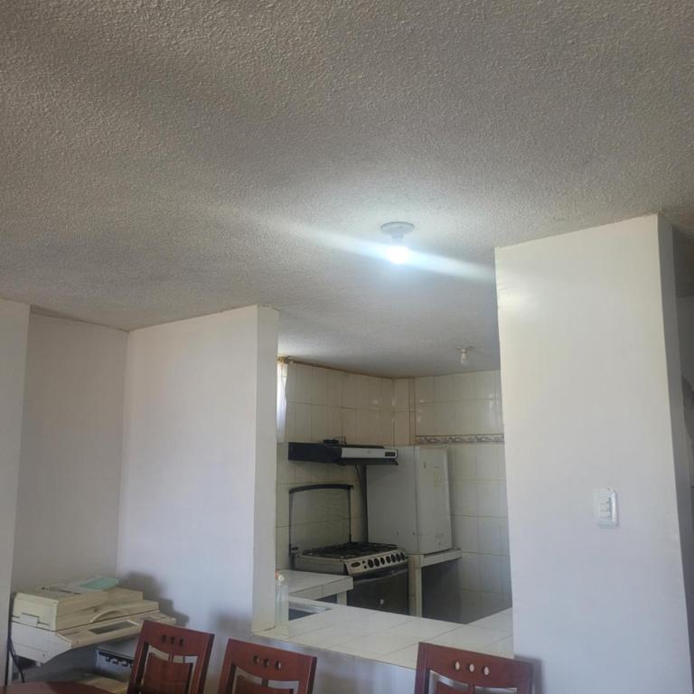 Departamento Casa del Turista Riobamba - Three-Bedroom Apartment - 3