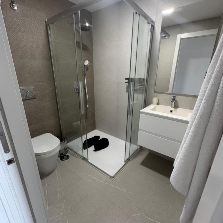 SeaView Sunset Sailors Apartment - Two-Bedroom Apartment - 16