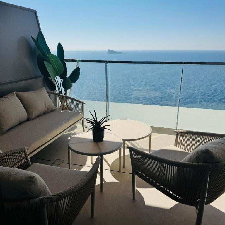 SeaView Sunset Sailors Apartment - Two-Bedroom Apartment - 9