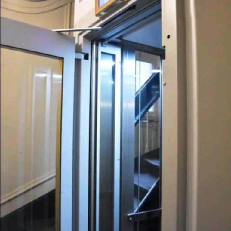 Joli Nid Neuf Calme Clair tout équipé Ascenseur Climatiseur Coeur de Paris Place Maubert Sorbonne Notre Dame - Appartement 1 Chambre - 14