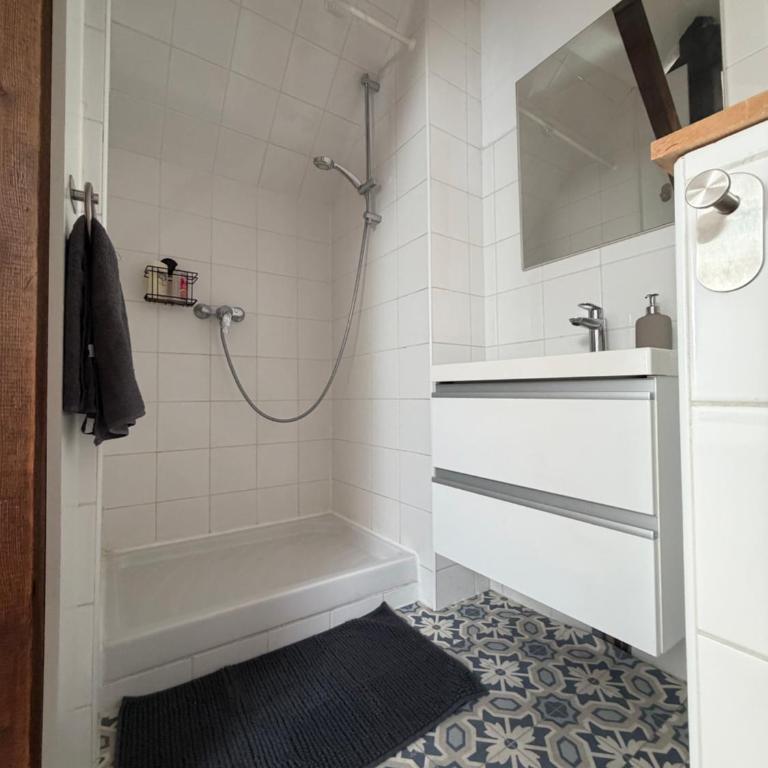 Duplex Cozy - Voyage à Nantes & Jardin extraordinaire - Apartment mit 1 Schlafzimmer - 4