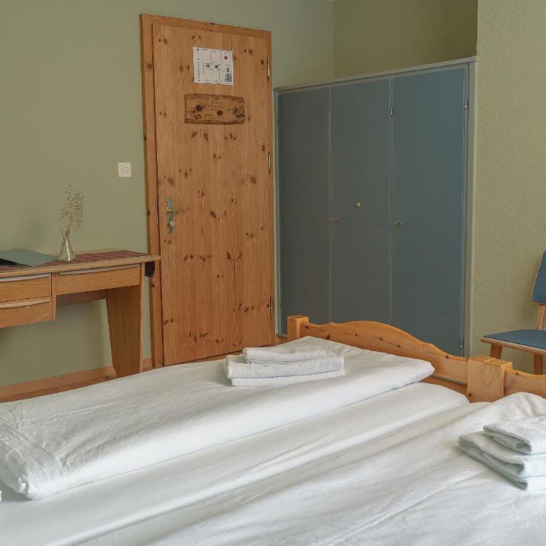Mons Lodge 1769 - Doppelzimmer mit Gemeinschaftsbad - 14