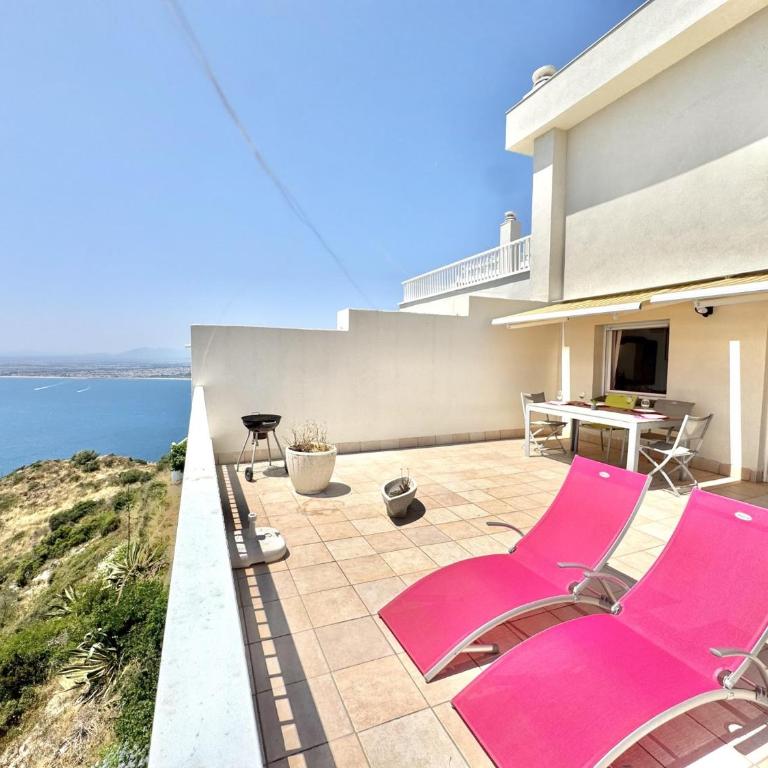 Residencial Puig Rom - Apartment - 4